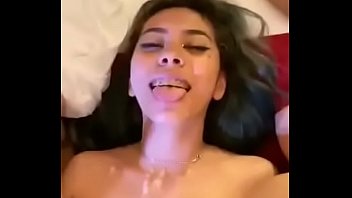 Mexicanas putas les encanta el sexo duro y se tragan toda la leche, video completo aquí 