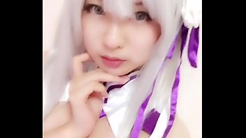Xidaidai cosplay Emilia from Re : zero anime   