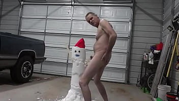 Kevin Yardley fucks snow woman until he cums